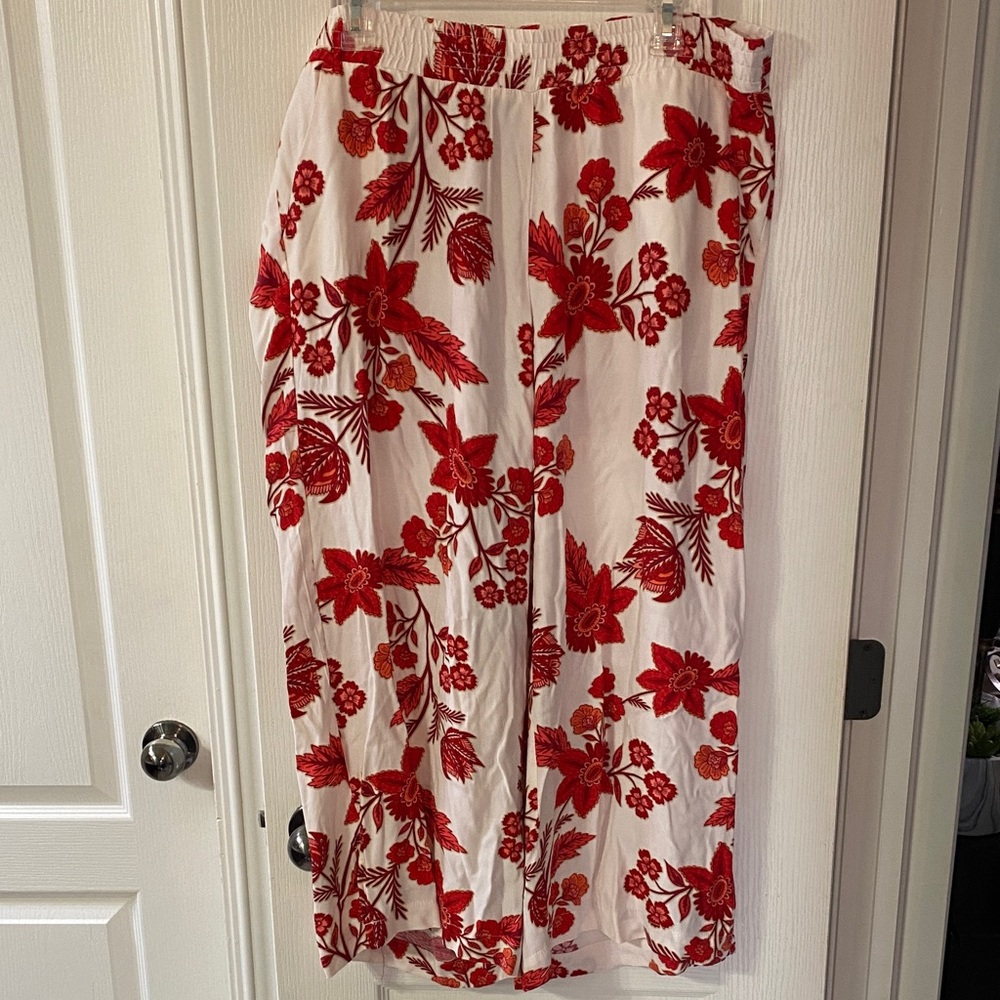 LOFT White Pants with Red Floral Print